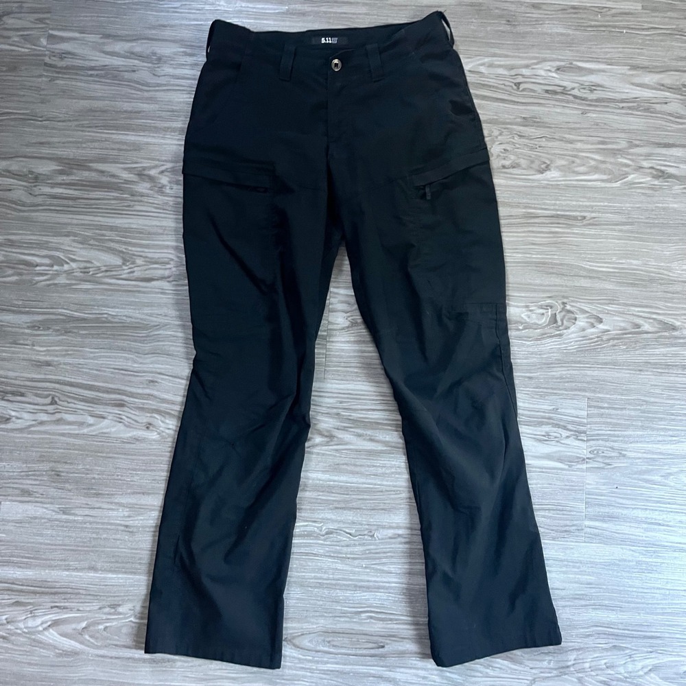 5.11 Tactical Mens Black Cargo Utility Pants 33x32 Straight Leg Outdoor Work